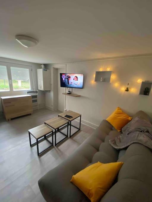 Appartement Avec Garage Et Terrasse Bourges Exterior foto